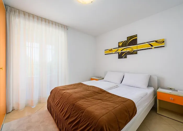 House With Dragica 4*